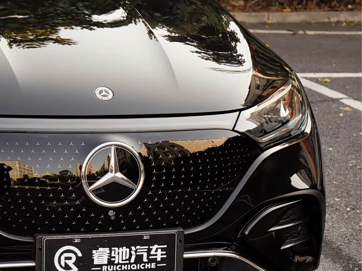 Фото 7 - Mercedes-Benz EQE SUV