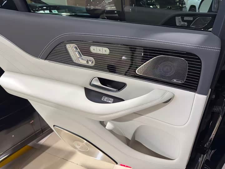 Фото 6 - Mercedes-Benz GLS-Class