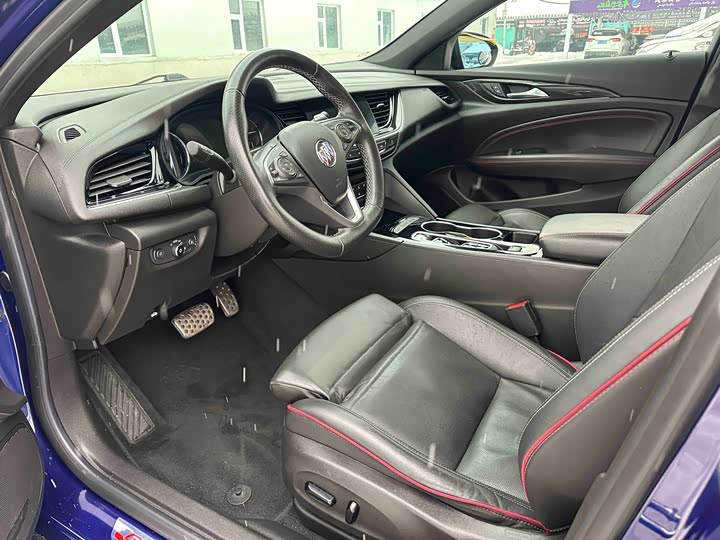 Фото 4 - Buick Regal