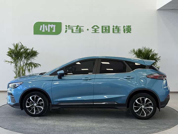 Фото 7 - Geely Emgrand GS