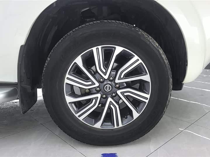 Фото 6 - Nissan Terra