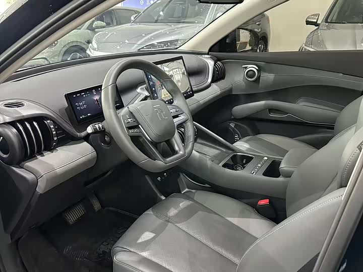 Фото 9 - BYD Yuan Plus