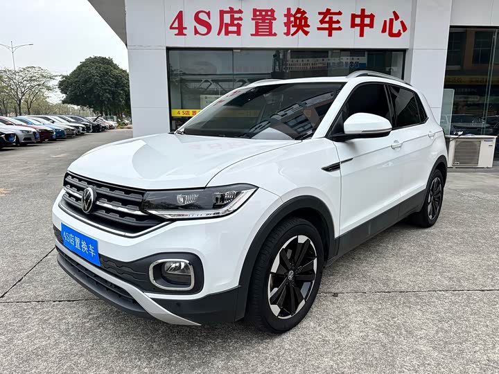 Фото 1 - Volkswagen Tacqua