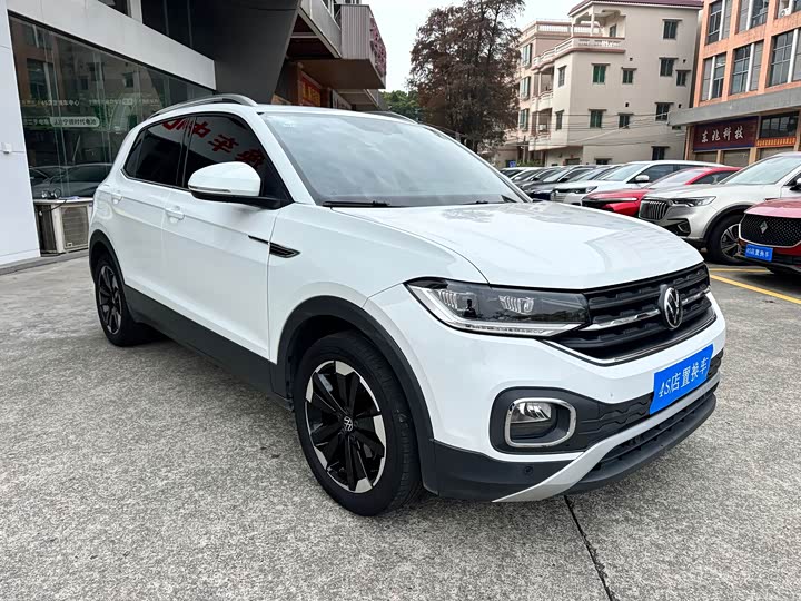 Фото 3 - Volkswagen Tacqua