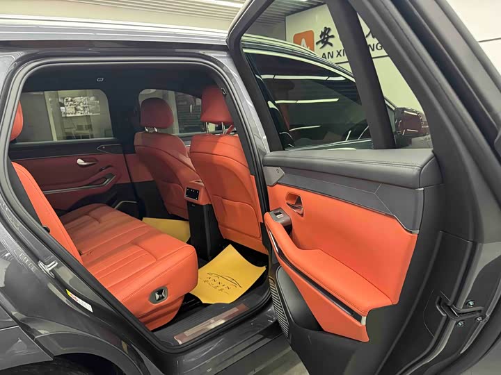 Фото 7 - BYD Tang L