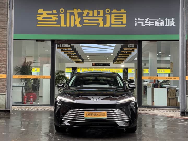 Фото 2 - Buick LaCrosse