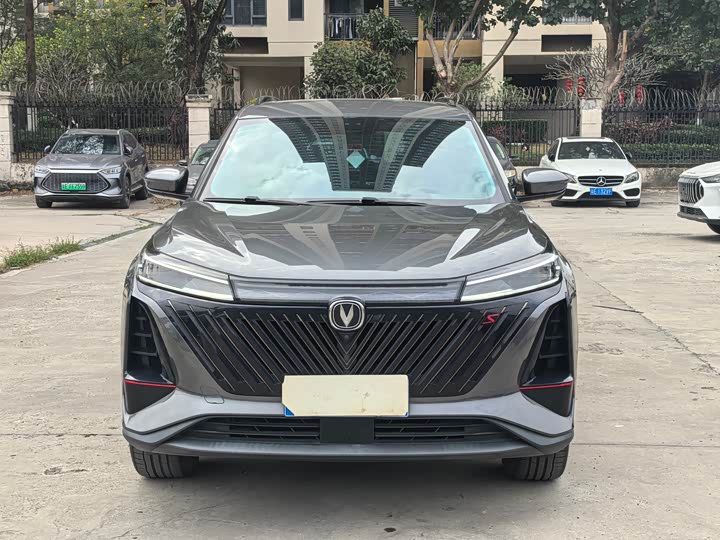 Фото 2 - Changan CS75 Plus