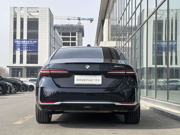 Фото 4 - BMW 5 Series