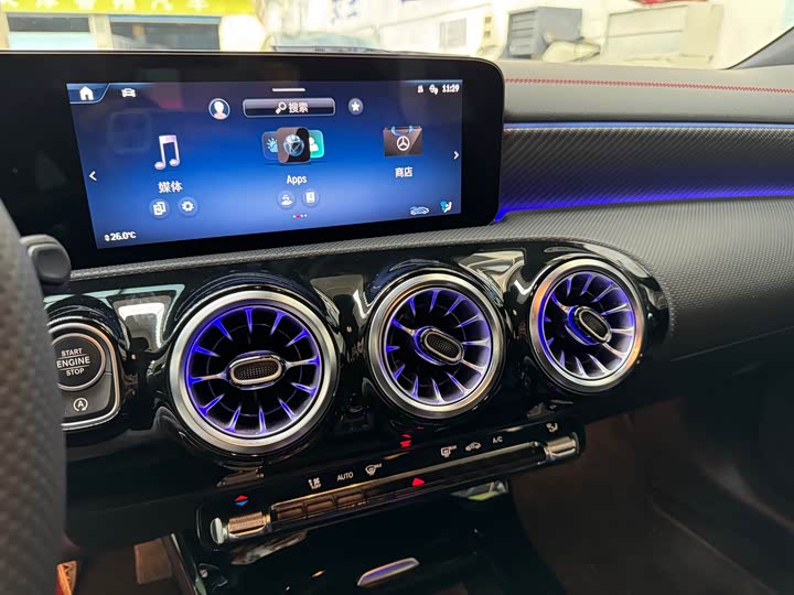 Фото 9 - Mercedes-Benz A-Class