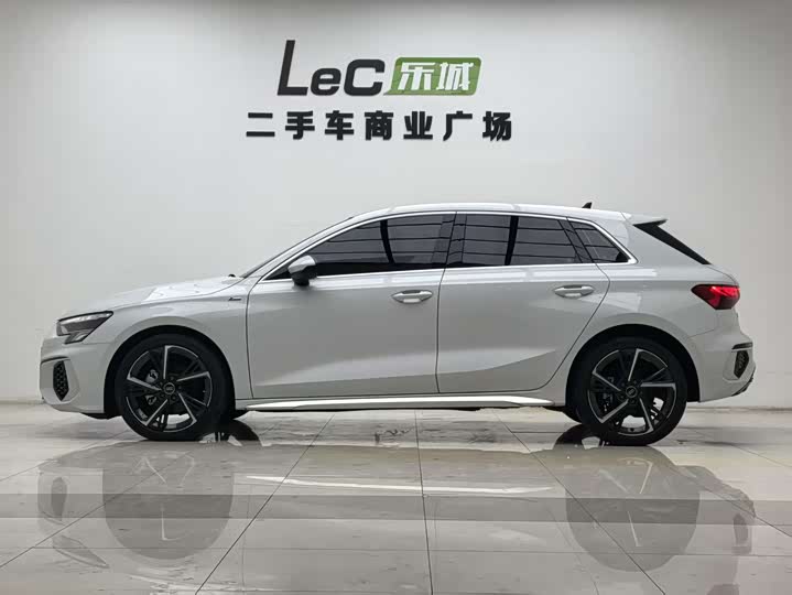 Фото 3 - Audi A3