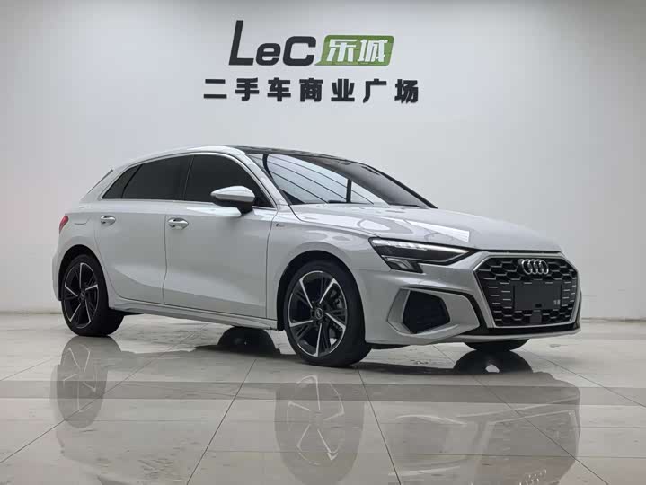 Фото 4 - Audi A3