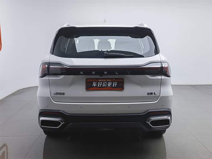 Фото 4 - Geely Okavango L