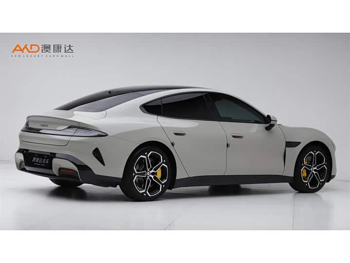 Фото 3 - Xiaomi SU7