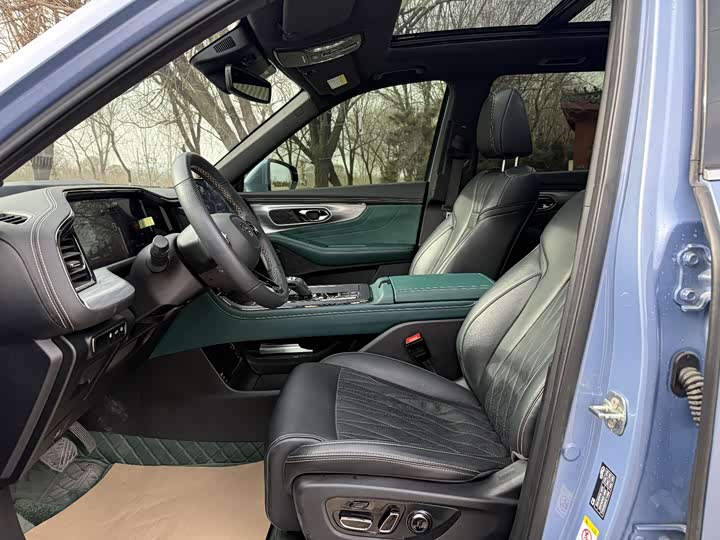 Фото 9 - GAC Trumpchi GS8