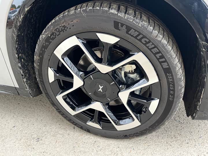 Фото 4 - XPeng G7