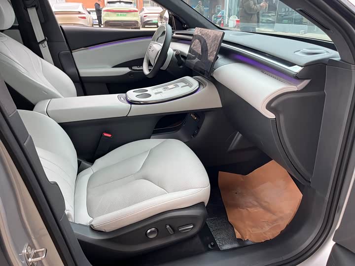 Фото 6 - XPeng G7