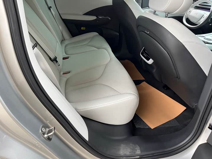 Фото 7 - XPeng G7