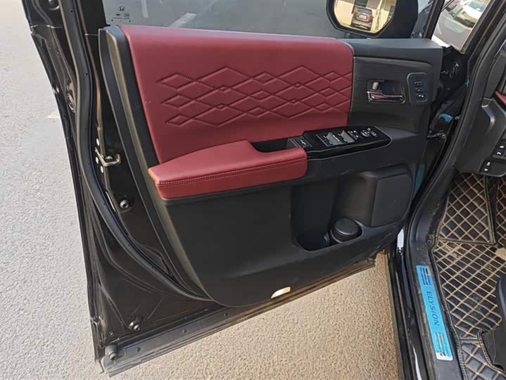 Фото 7 - Honda Elysion