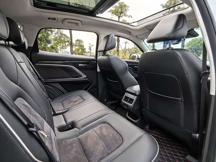 Фото 9 - Haval H6