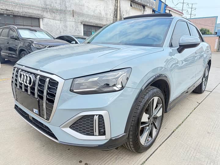 Фото 1 - Audi Q2L