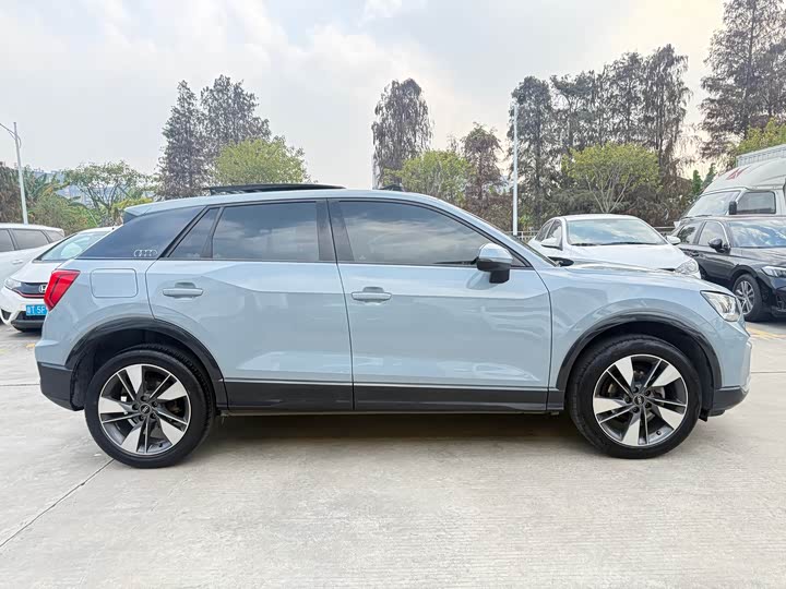 Фото 4 - Audi Q2L