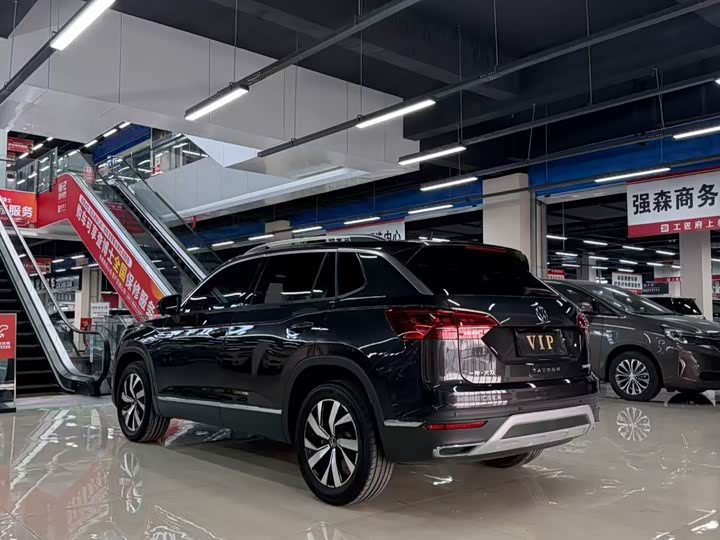 Фото 9 - Volkswagen Tharu