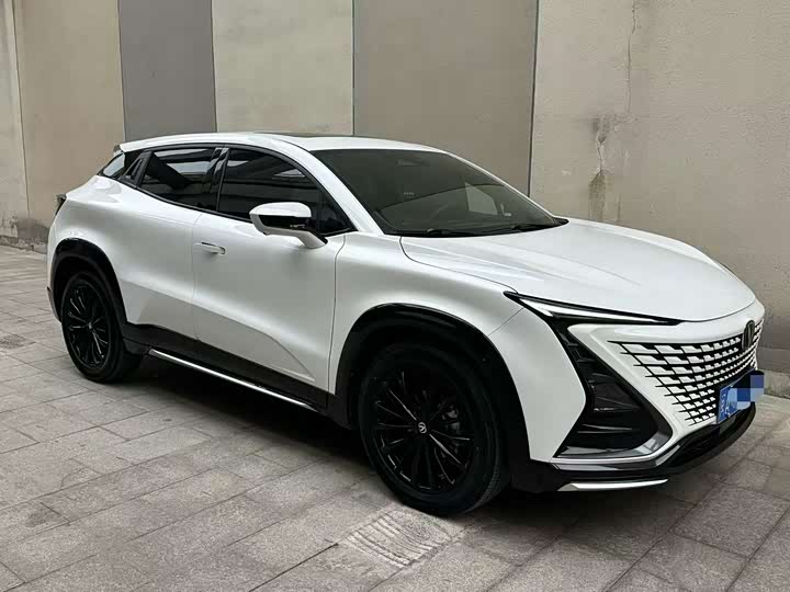 Фото 4 - Changan UNI-T