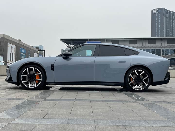 Фото 5 - XPeng P7