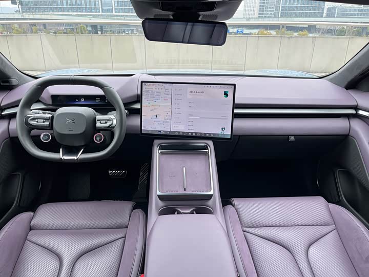 Фото 6 - XPeng P7