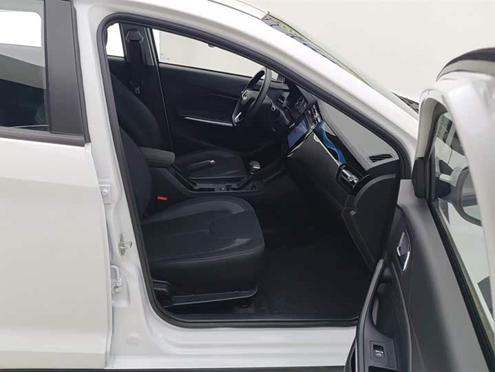 Фото 8 - Chery Tiggo 3x