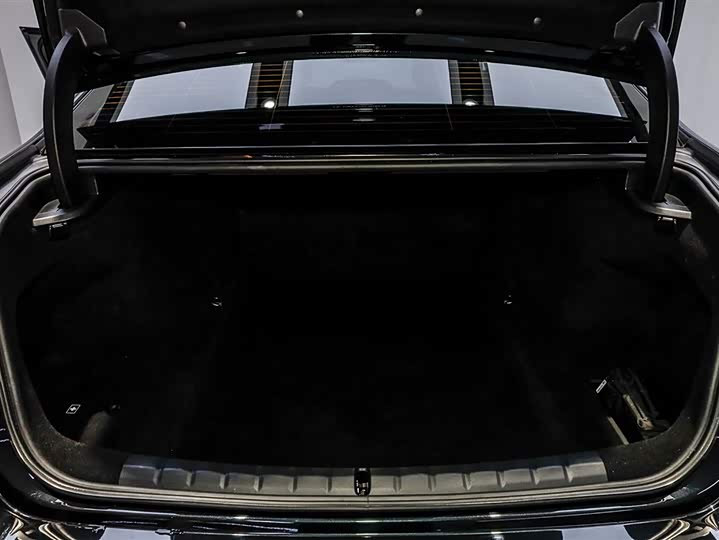 Фото 7 - BMW 7 Series