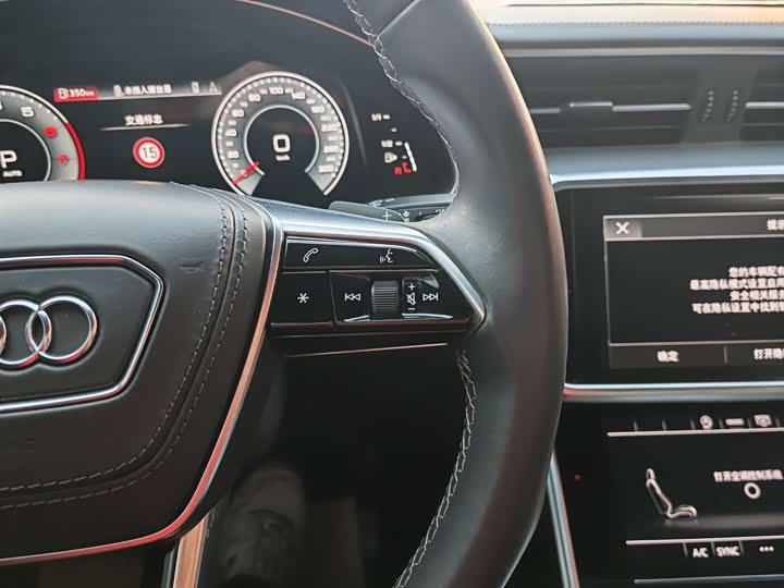 Фото 7 - Audi A6L
