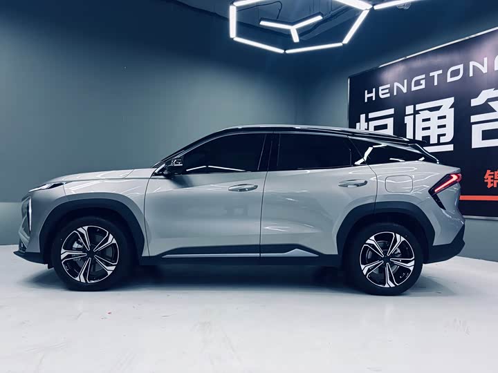 Photo 2 - Geely Galaxy L7