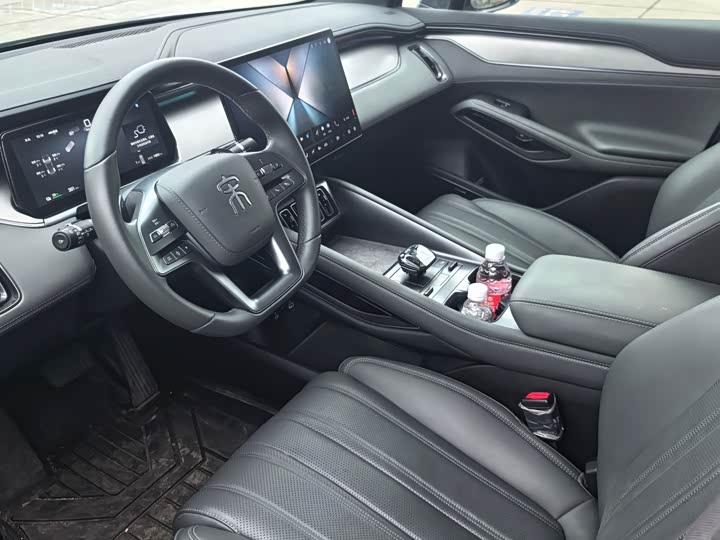 Фото 2 - BYD Song L