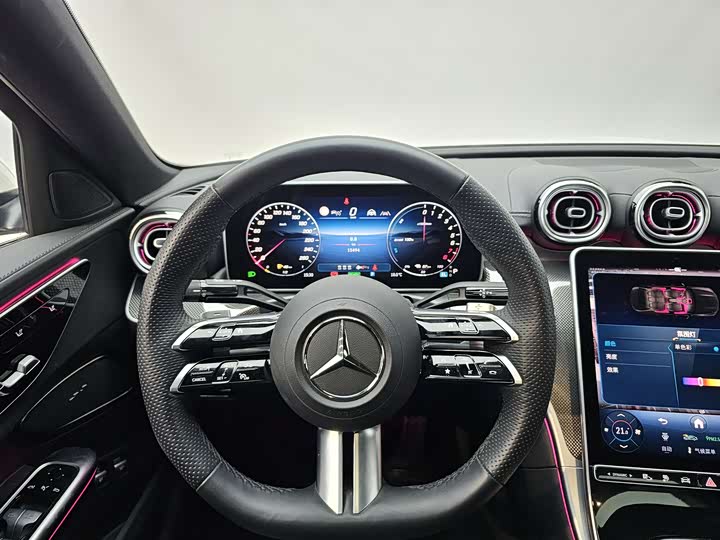 Фото 8 - Mercedes-Benz C-Class Hybrid