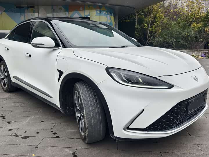 Фото 3 - BAIC Arcfox Alpha S