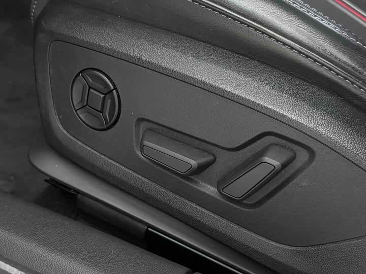 Фото 5 - Audi A3