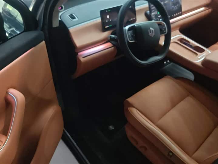 Фото 9 - Leapmotor C10