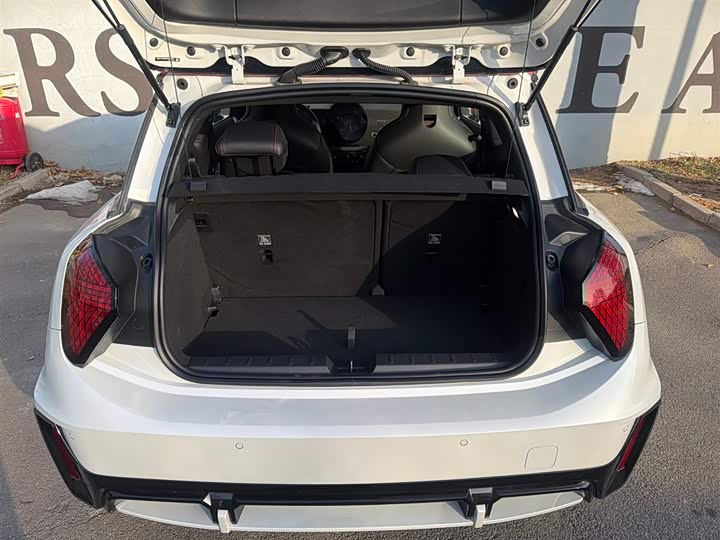 Фото 6 - Mini Cooper JCW