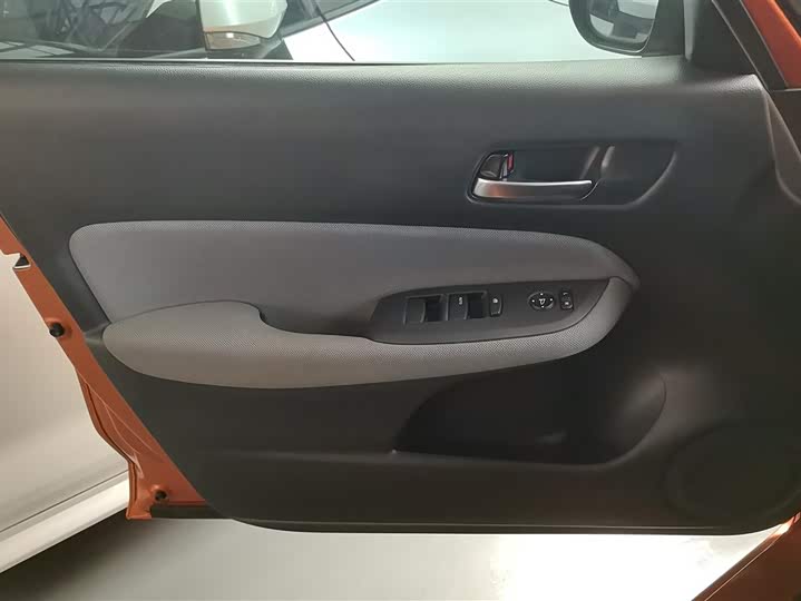 Фото 7 - Honda Life