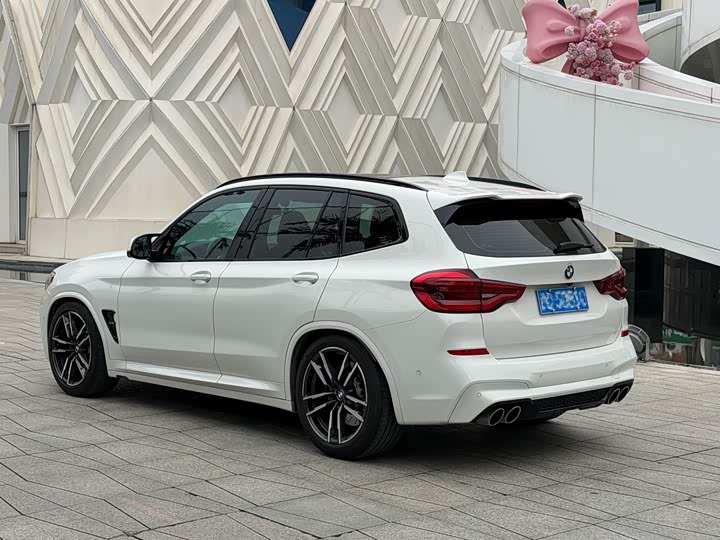 Фото 2 - BMW X3 M