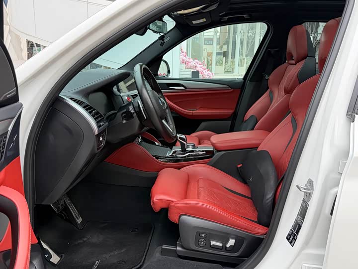 Фото 7 - BMW X3 M