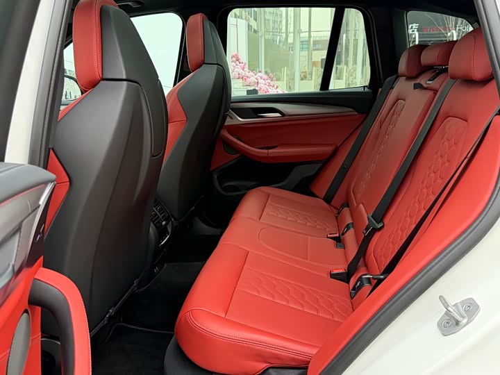 Фото 8 - BMW X3 M