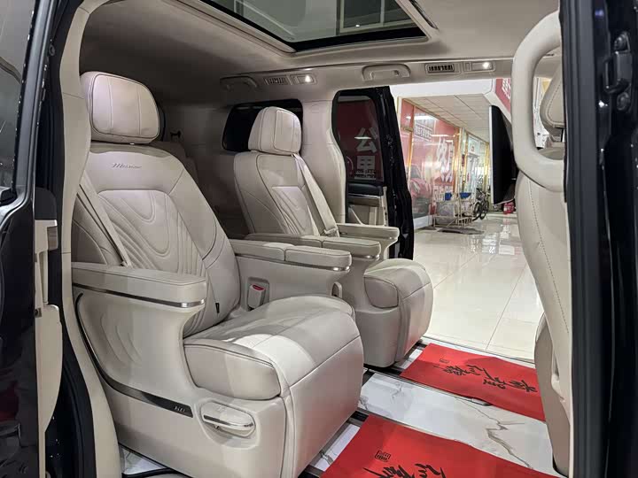 Фото 7 - GAC Trumpchi M8