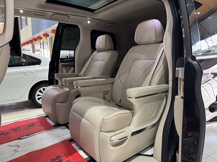 Фото 8 - GAC Trumpchi M8