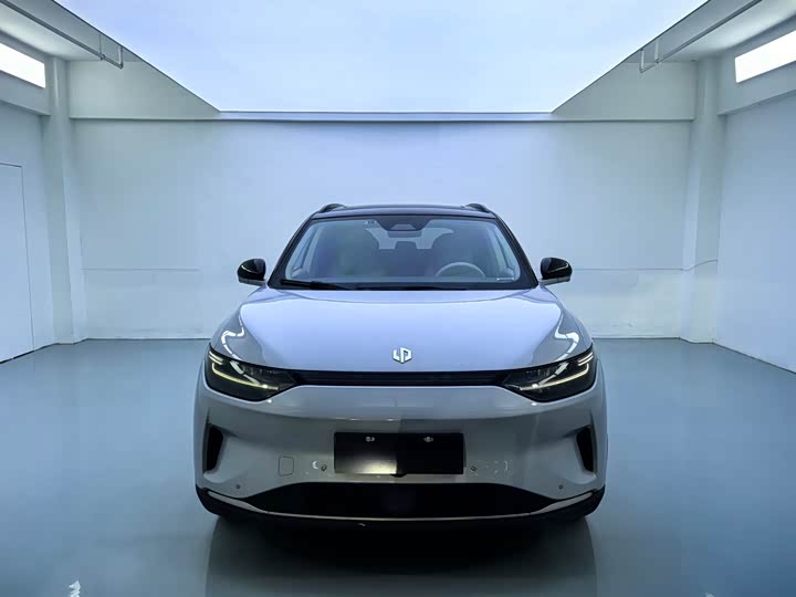 Фото 2 - Leapmotor C11