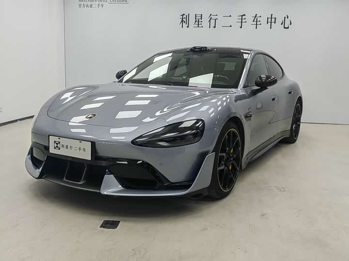 Фото 1 - Xiaomi SU7 Ultra