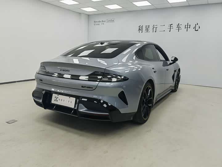 Фото 6 - Xiaomi SU7 Ultra