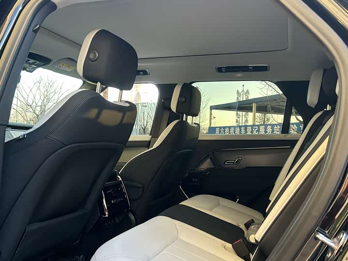 Фото 7 - Land Rover Range Rover Sport