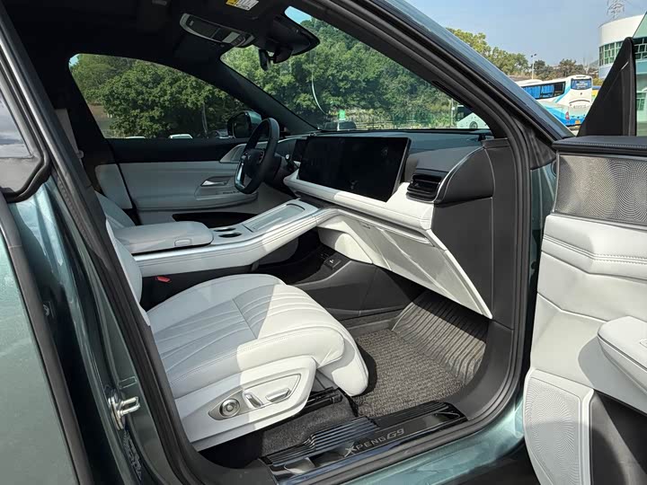 Фото 9 - XPeng G9